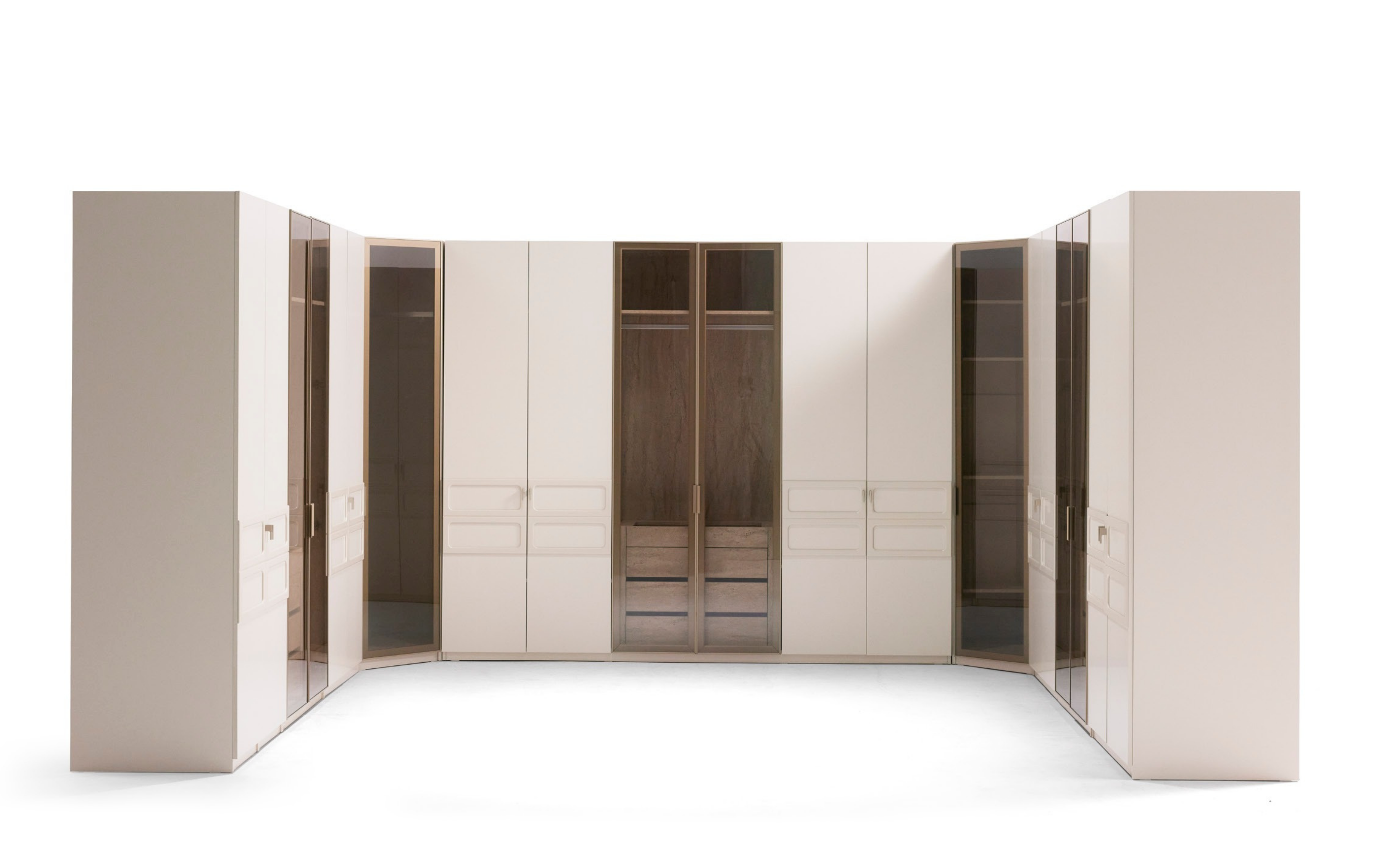 Dante Giyinme Odası